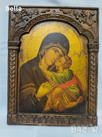 Красива икона на "Св.Богородица".Масивна, богато орнаментирана дървена рамка, снимка 2 - Антикварни и старинни предмети - 55414202