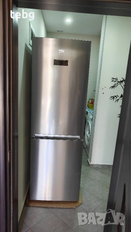 Хладилник с фризер Beko RCNA-365 E30 ZX
