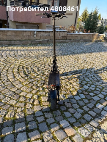 Електрическа тротинетка G2 Max, снимка 4 - Други спортове - 54318972