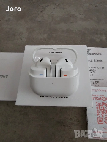 Безжични слушалки Samsung buds 3, снимка 3 - Безжични слушалки - 53960722