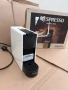 Еспресо кафемашина с капсули Krups Nespresso, снимка 1