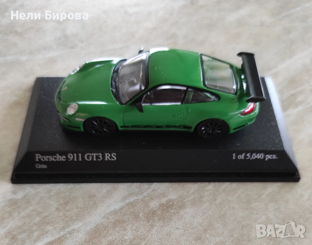 Колекционерски мащабни модели 1:43 – Minichamps Porsche 911 GT3 RS & VW New Beetle Cabriolet , снимка 2 - Колекции - 54980056