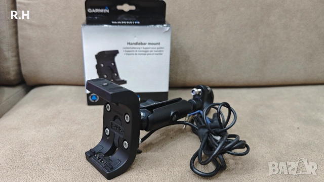 Зареждаща стойка за навигация GPS Garmin Montana 600 серия, снимка 5 - Garmin - 55212810
