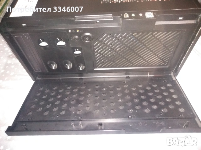 Chieftec Middle tower FULL ATX, снимка 8 - Захранвания и кутии - 55102585