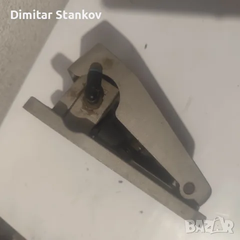 Продавам  пневматичен педал на въздух SMC model vm2 , снимка 5 - Други машини и части - 55542290