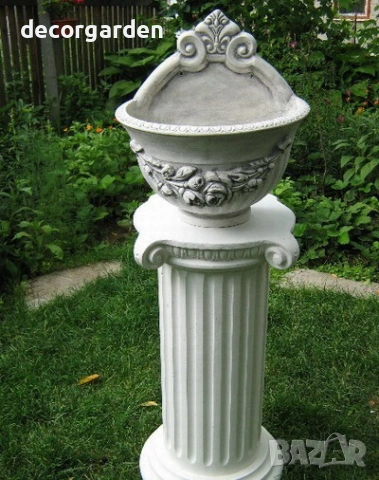 11. Стенна кашпа