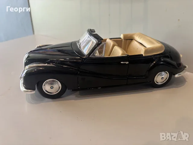 Метална количка 1:18 BMW 502 , снимка 3 - Колекции - 55540753