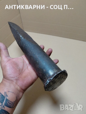 Соц Стар Ръчно Кован Голям Клин За Цепене На Прупи 5.500кг. НОМЕР 1887., снимка 5 - Антикварни и старинни предмети - 54905925