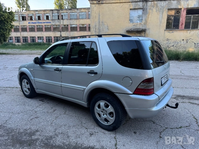 Mercedes ML270, снимка 4 - Автомобили и джипове - 54839889