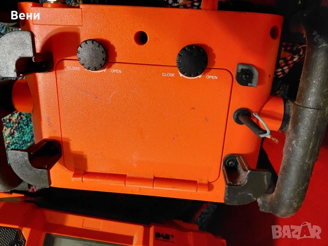 Строително радио за части , снимка 5 - Ресийвъри, усилватели, смесителни пултове - 54176045