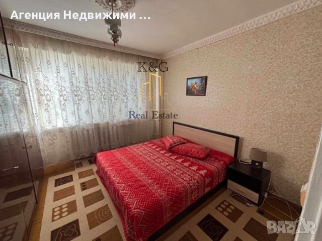 Тристаен апартамент на нисък етаж в кв " Бели Лом " , снимка 4 - Апартаменти - 54775521