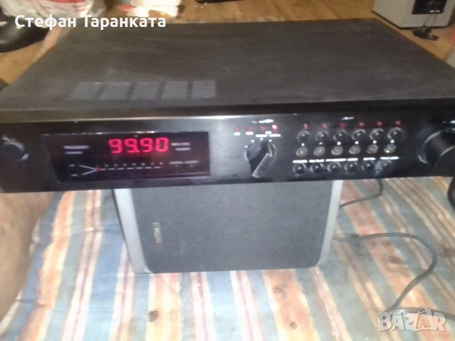 Радио тунер WEGA нов внос Германия работещ, снимка 3 - Радиокасетофони, транзистори - 55253743