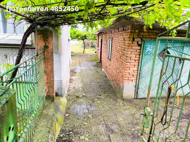 КЪЩА С 1700 КВ.М ДВОР, ОРАНЖЕРИЯ 240 КВ.М, КЛАДЕНЕЦ  – С. ПОДЕМ, ОБЛАСТ ПЛЕВЕН, снимка 3 - Къщи - 54843347