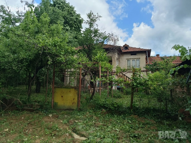 Къща в предбалкана , снимка 5 - Къщи - 54665529