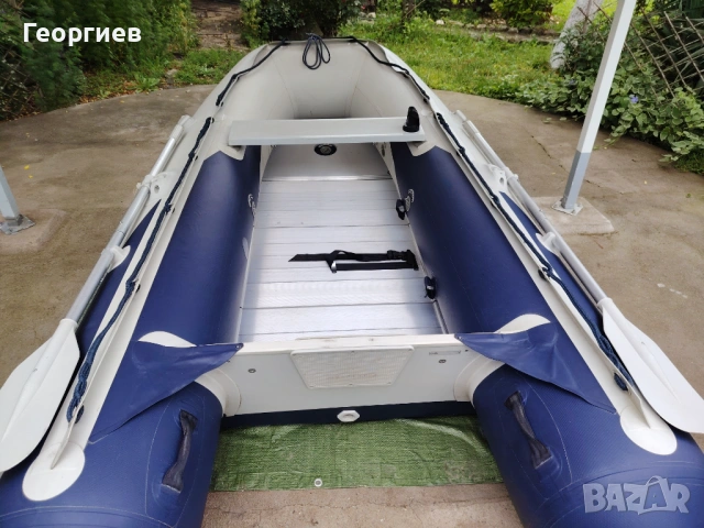 Надуваема лодка Honda Marine T30 с Извънбордов двигател Mercury F6M 6 к. с, снимка 5 - Екипировка - 54657360