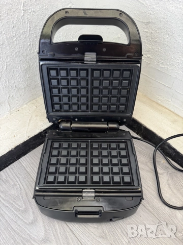 Уред за Гофрети и Сандвичи Tefal Snack Collection SW8674F0 (700W, Подвижни плочи), снимка 3 - Гофретници - 55326890