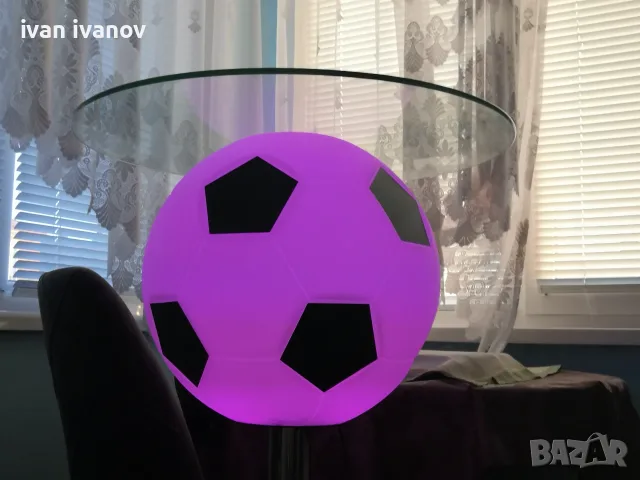 Светеща маса топка 
