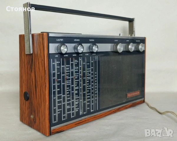Транзисторно радио Telefunken Atlanta 101 / Германия, снимка 4 - Радиокасетофони, транзистори - 54918581