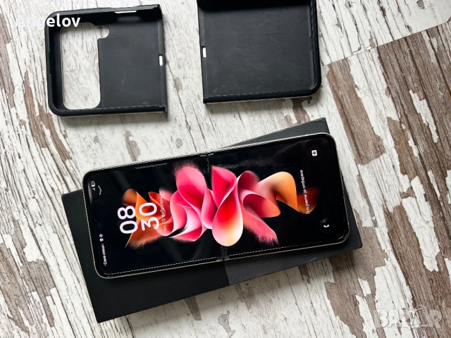 Samsung z flip 3 , снимка 4 - Samsung - 54525925