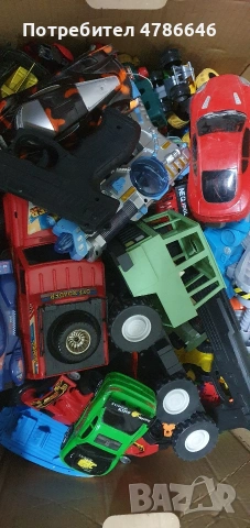Лот камиончета кашон с колички и камиони, снимка 2 - Коли, камиони, мотори, писти - 54147401