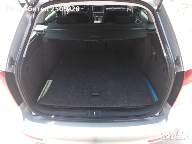 Skoda Octavia 1.6 MPI 102 к.с., снимка 15 - Автомобили и джипове - 54349743