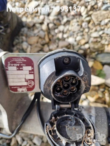 Теглич за Mercedes Е210 , снимка 4 - Части - 54158145