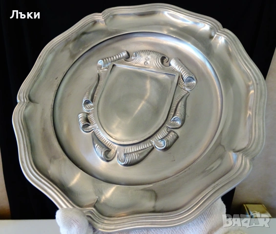 Калаена чиния за стена,пано с рамка,гравиране,снимка,640 гр. , снимка 2 - Антикварни и старинни предмети - 54167569