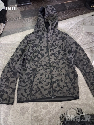 горнице на nike размер М, снимка 2 - Спортни дрехи, екипи - 54528079