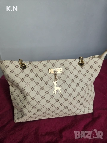 Дамска чанта , златни дръжки , снимка 3 - Чанти - 54238693