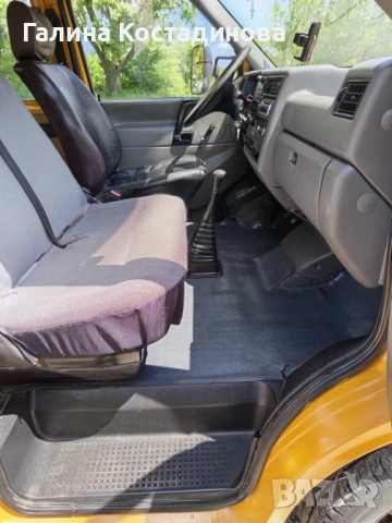 VW T4 Товарна машина, снимка 5 - Бусове и автобуси - 54695553