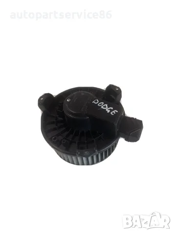 Мотор на вентилатор отопление Denso за Dodge Caliber (2006-2011) 272700-5011