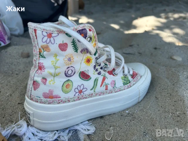 Дамски кецове Converse 35.5, снимка 4 - Кецове - 55631284