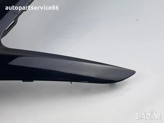 Капачка облицовка на вътрешна дръжка на лява врата за Peugeot 508 (2012) 9686309477, снимка 2 - Части - 55347190