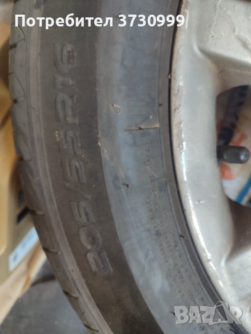 зимни гуми 215 55 17, снимка 8 - Гуми и джанти - 43523906