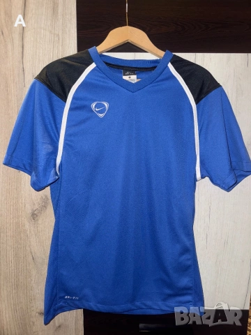 Спортен сет от 5 части 3 тениски, 1термо блуза и 1клин, снимка 8 - Тениски - 54358367