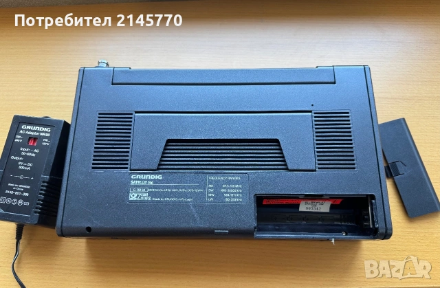 Радио Grundig Satellit 700, снимка 8 - Радиокасетофони, транзистори - 55042843