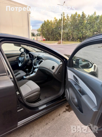 Продавам Chevrolet Cruze LS 2009, снимка 7 - Автомобили и джипове - 54910018