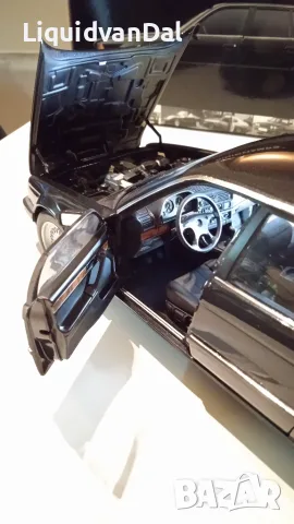 Модели в мащаб 1:18 BMW , снимка 4 - Колекции - 55378806