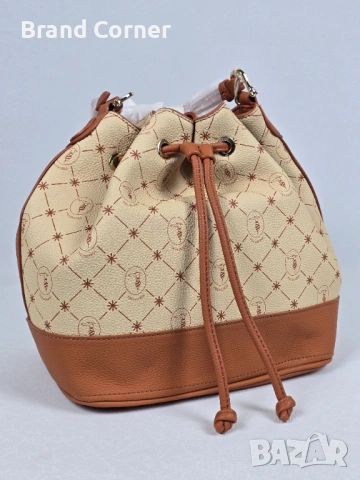 Нова дамска чанта Trussardi Bucket Bag с монограм и торбичка, снимка 3 - Чанти - 54409996