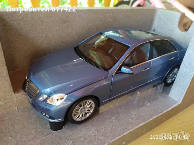 1:18 Метален модел на Mercedes Benz E Class W212 , Minichamps