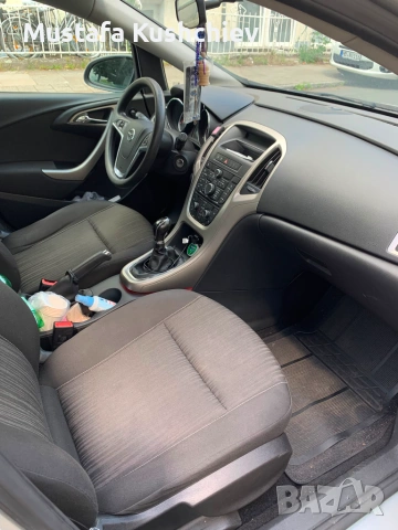 Opel Astra 1.7 cdti Bj 2012 81kw 110 PS , снимка 6 - Автомобили и джипове - 55063256