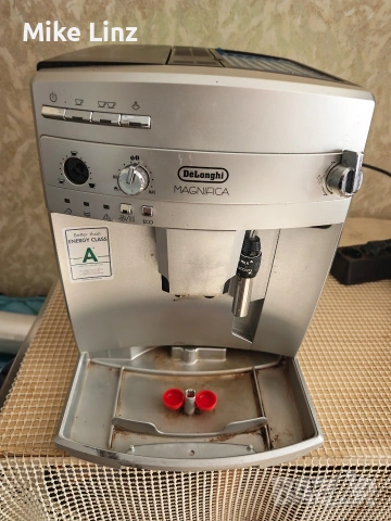 Delonghi ESAM03.120.S Magnifica eco 