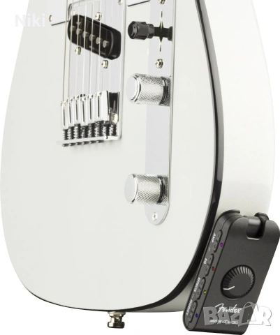 Fender Mustang Micro китарен усилвател + подарък каподастър, снимка 4 - Ресийвъри, усилватели, смесителни пултове - 54986090
