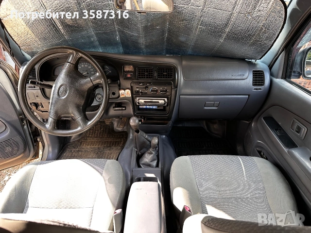 Toyota Hilux D-4D, снимка 4 - Автомобили и джипове - 55178668