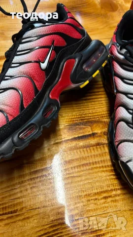 Nike TN Air Max Plus Black Fiery Red, снимка 8 - Маратонки - 55682043