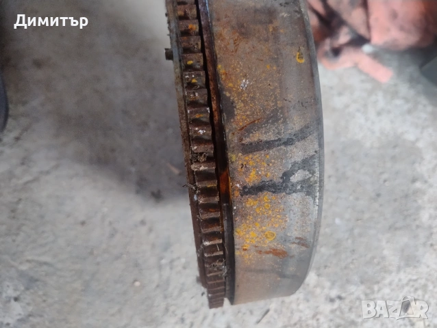 Маховик За БМВ Е46 320Д 136Кс. 2000г / BMW E46 320D 136Hp. 2000y, снимка 2 - Части - 54953802
