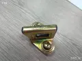 701837295B**NEU**VW T4 Eurovan Приемник за ключалка на предната врата 92-97 , снимка 2