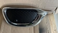 Решетка в бронята за Mercedes W223 , снимка 1