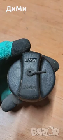 капачка резервоар бмв е60 е61 bmw e60 e61, снимка 3 - Части - 55293467