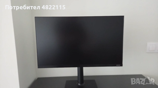 Samsung 24' IPS монитор F24T450FQR, снимка 2 - Монитори - 54481305